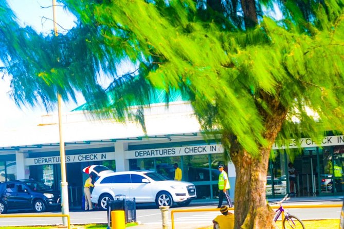 Aeropuerto Internacional Hewanorra (UVF)