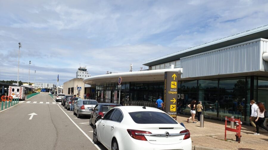 Aeropuerto de Asturias (OVD)