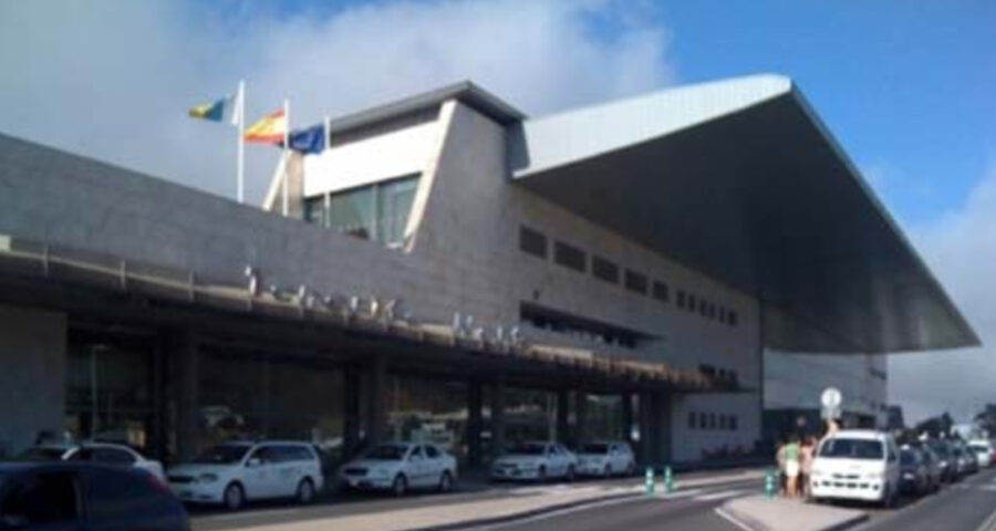 Aeropuerto de Tenerife Área Metropolitana (TCI)