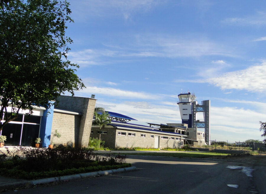 Salidas de vuelos en Aeropuerto Benito Salas