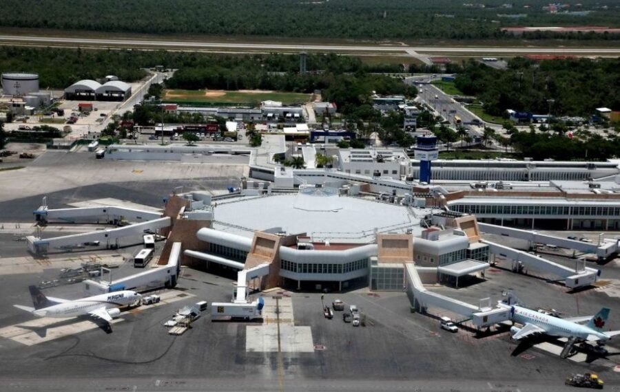 Salidas de vuelos en Aeropuerto Internacional de Cozumel